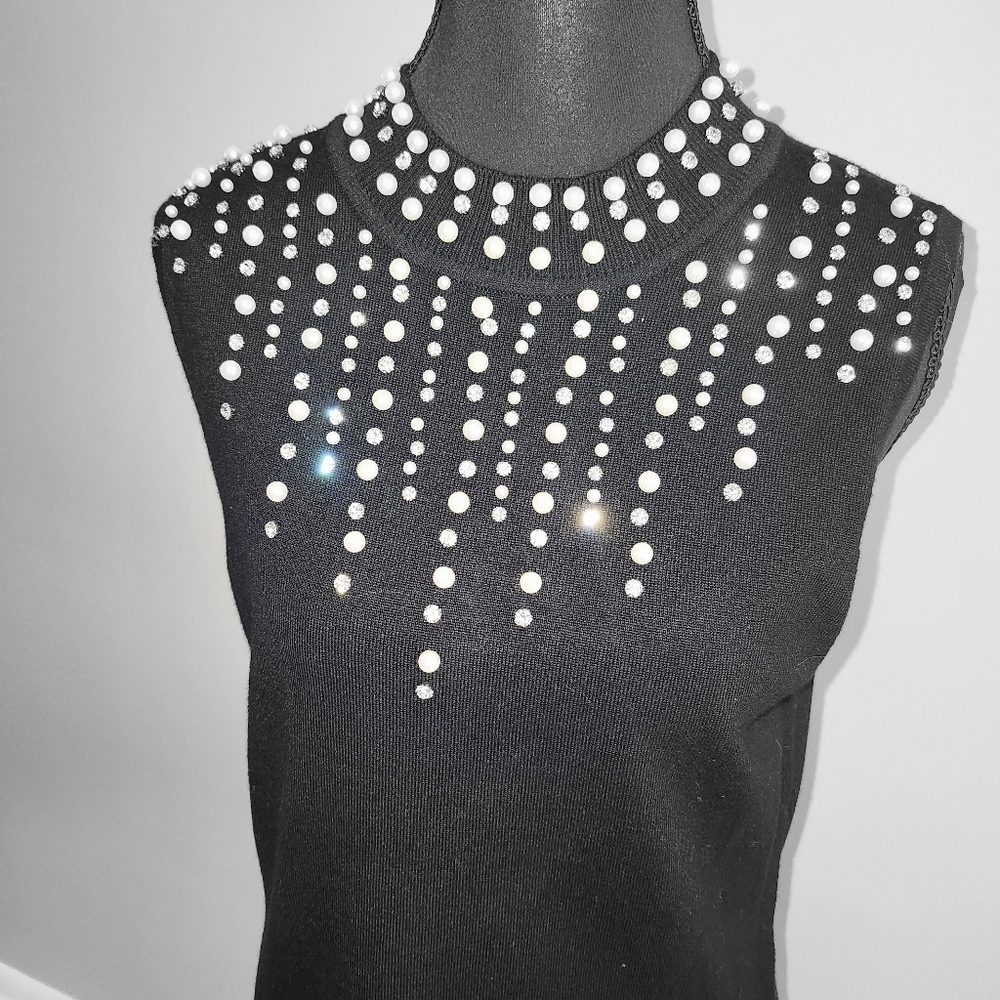 NWT Adrianna Papell Black Embellished Sleeveless Tank Sweater